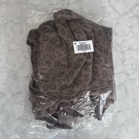 NWT Abercrombie Essential Popover Hoodie Sz Medium - Picture 7 of 12